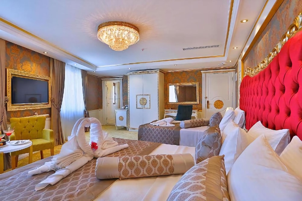 Emirhan Palace Hotel