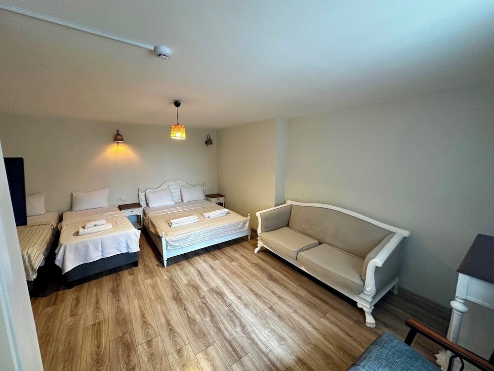 Serez Otel Alacati By La Mira