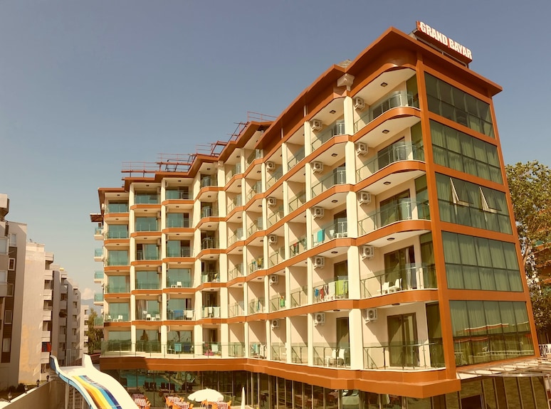 Grand Bayar Beach Hotel All Inclusive