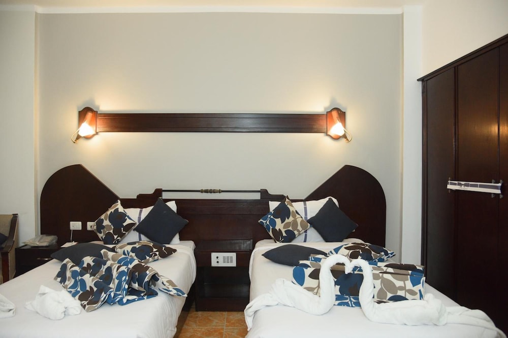 Aracan Hotel
