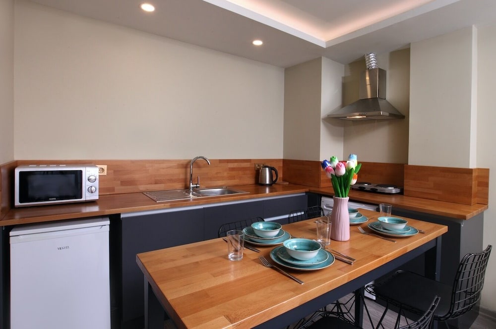 Family Time Suites Hotel