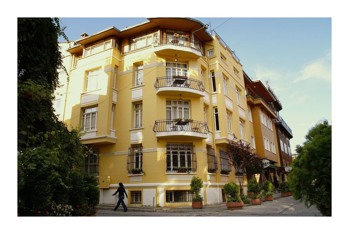 Uyan Hotel