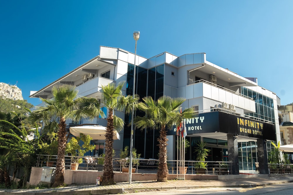 Infinity Hotel (44km Away From Antalya)