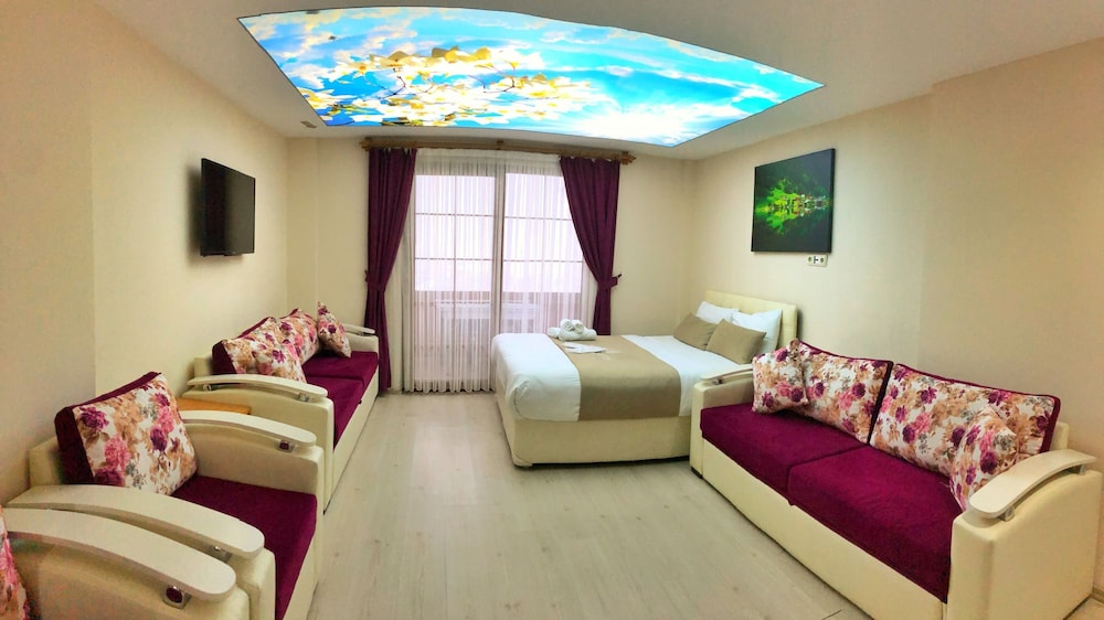 Osmanli Suite (no Front Desk Please Contact The Property 7 Days Before Arrival)