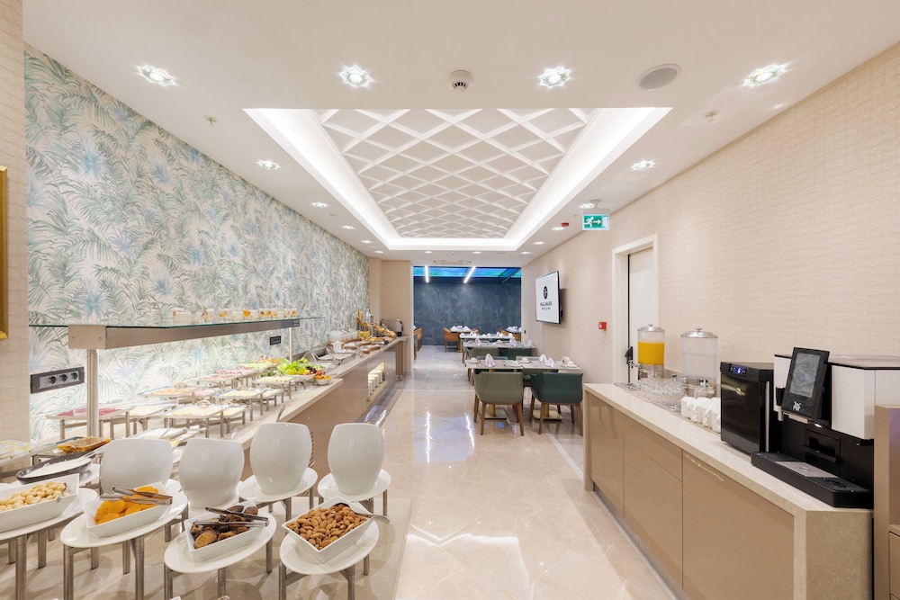 Hallmark Hotel And Spa Istanbul