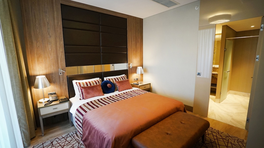 Tryp By Wyndham Istanbul Basin Ekspres (also Known As Tryp Wyndham Istanbul Airport)