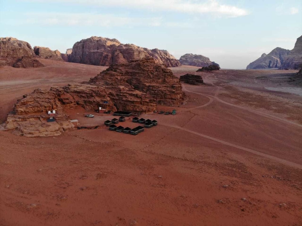 Bedouin Roads Camp( No Front Desk Need To Contact Proprety 7 Days In Advance To Arrange Check In )