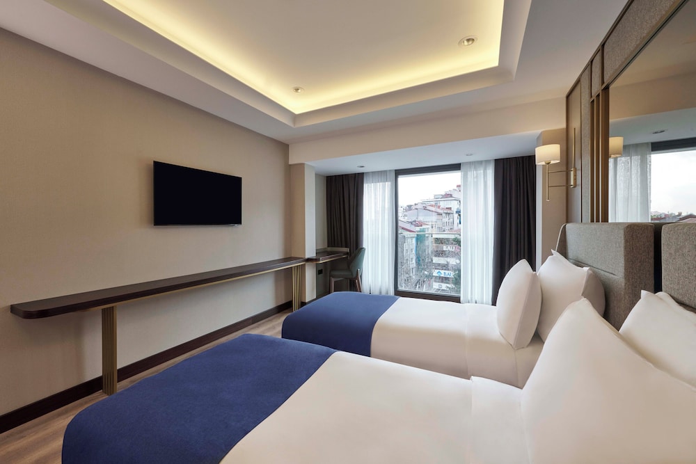 Ciragan Hotel Bosphorus