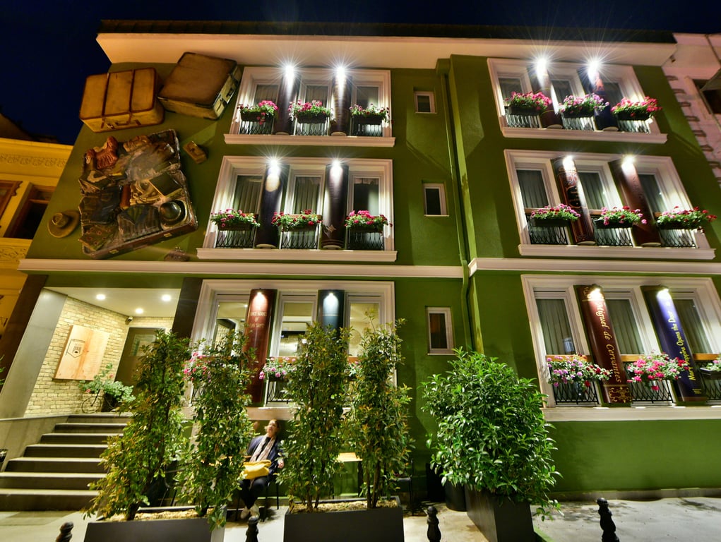 Poem Special Hotel