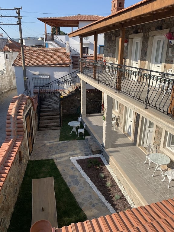 Ada Han Butik Otel(contact To Property 7 Days In Advance)(58km Away From Izmir)