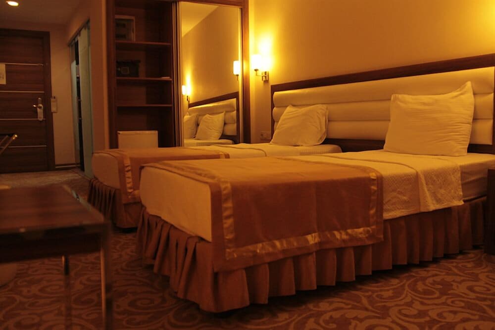 Ozpark Hotel