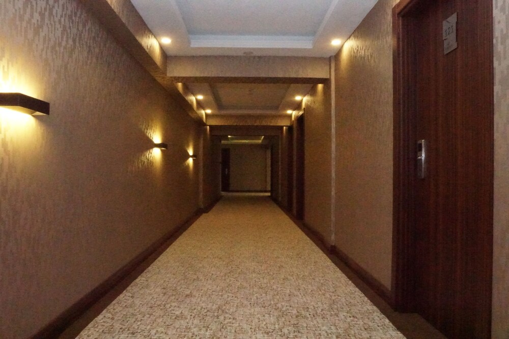 Marinn Deluxe Hotel