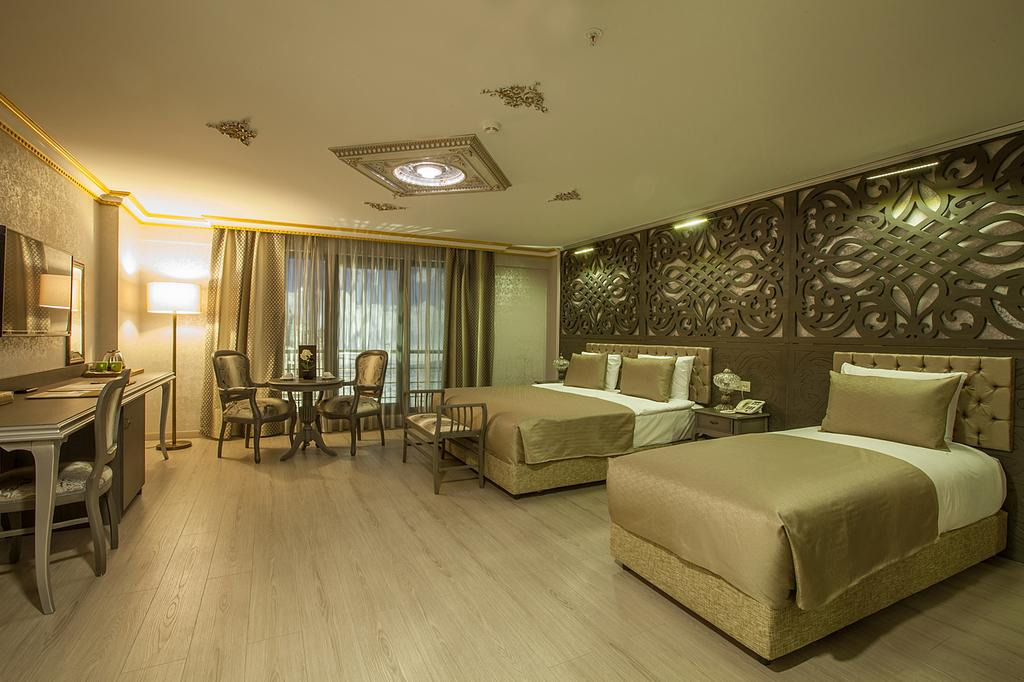 Empire Suite Hotel