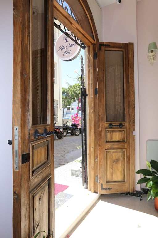 Atacesme Hotel