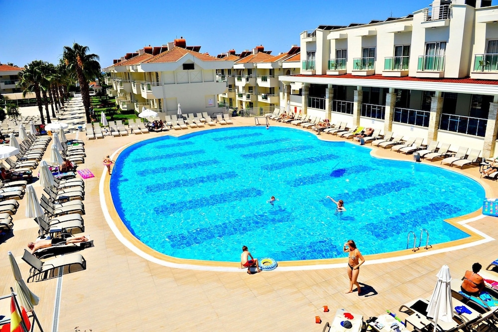 Dream Family Club (68Km Away From Antalya)