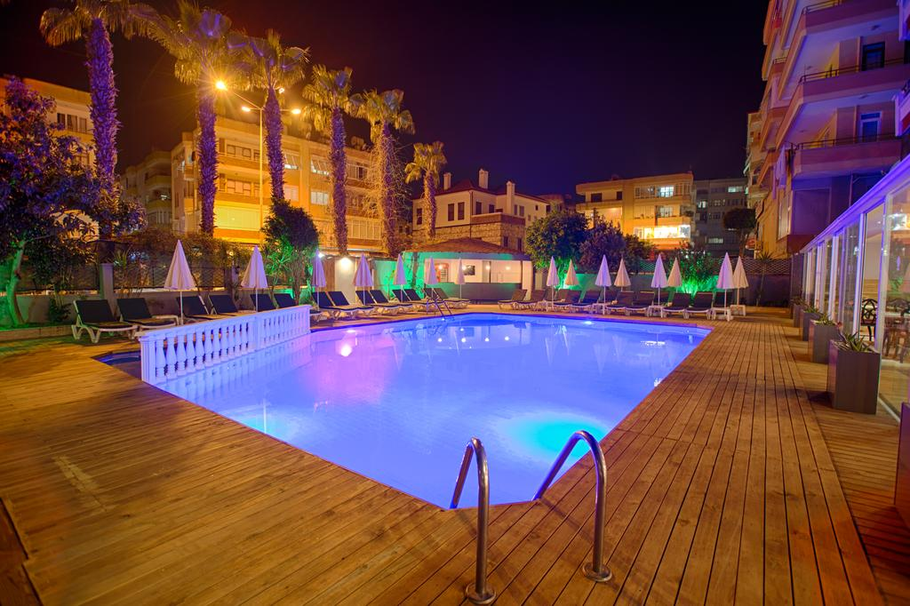 Hma Hotel And Suites (formerly Hma Apart Hotel)