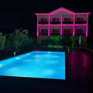 Adrasan Nar Çiçeği Hotel (90Km Away From Antalya)