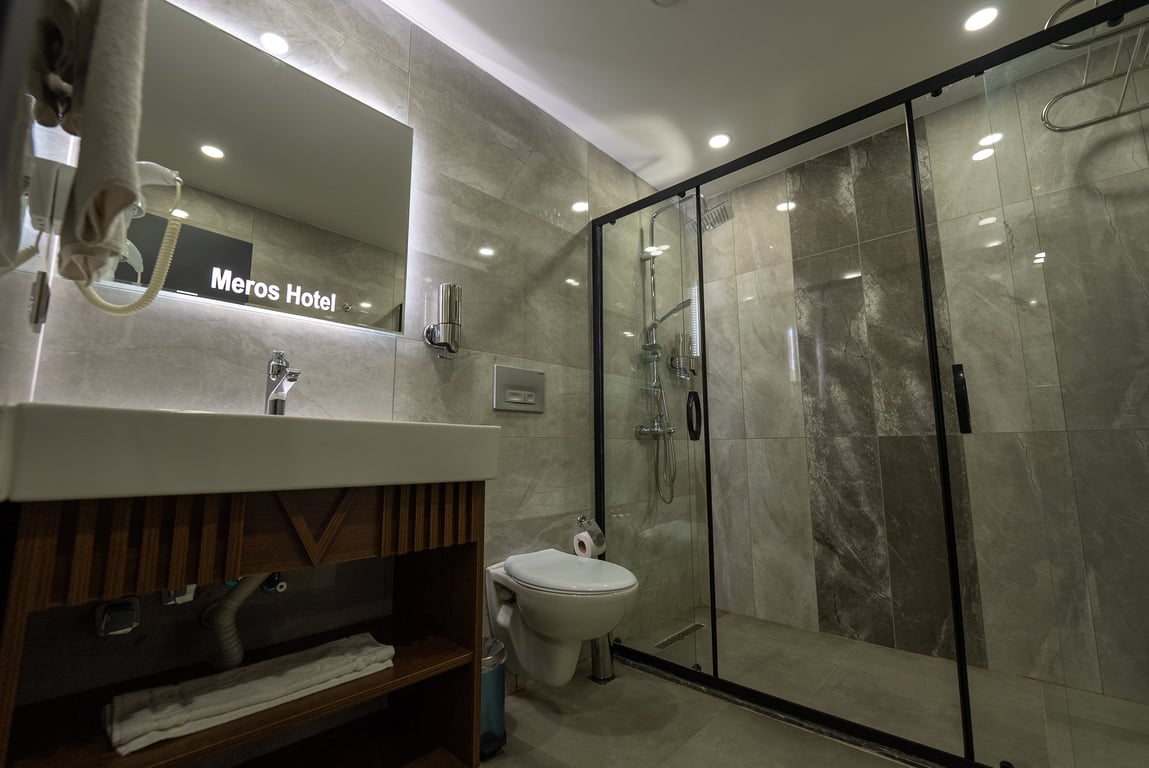 Meros Hotel