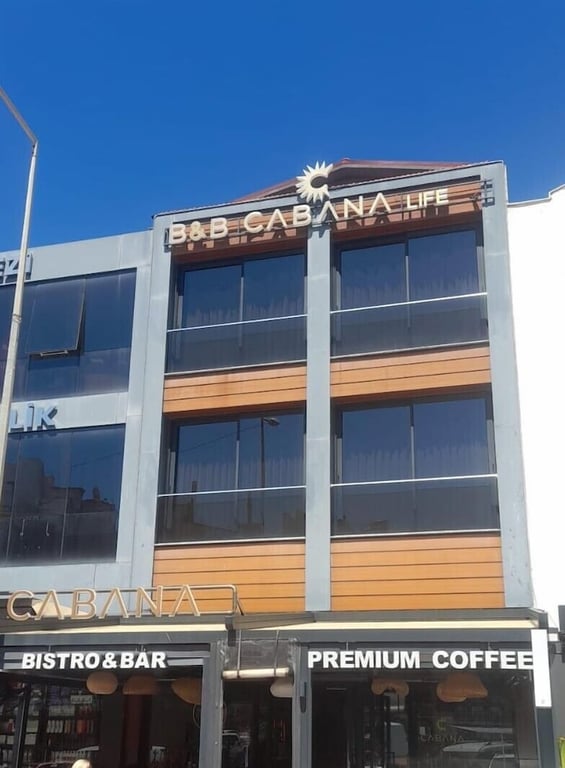 B And B Cabana Life