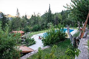 Trinitys Forest Bungalows (69 Km Away From Antalya)