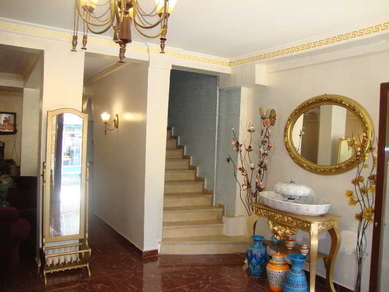 Ast Hotel