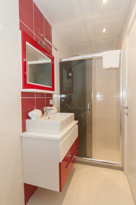 Dolce Vita Apartments (8 Km Away From Istanbul) (no Front Desk Need To Contact Property 5 Days In Advance)