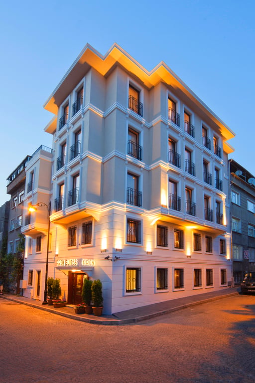 Aren Suites