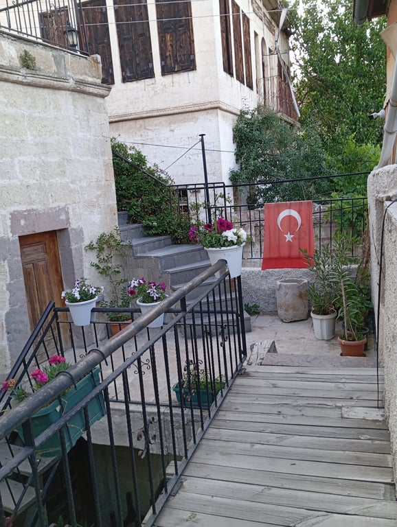 Sandik Cave Hotel