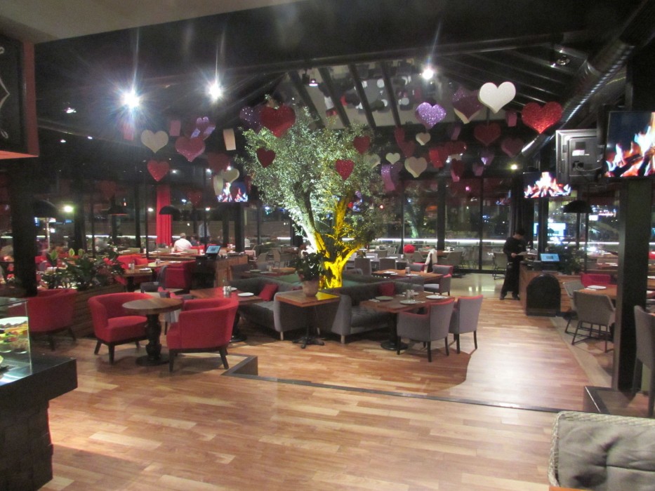 The Gate Atasehir Finance Centre(Also Known As Gate 30 Suites/ Balsamo Hotel Suites)