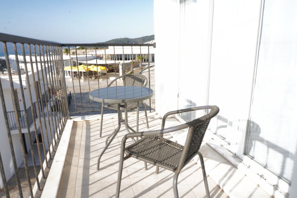 Ni Marin Hotel (40km Away From Bodrum)