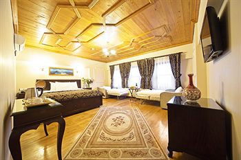 Fides Hotel