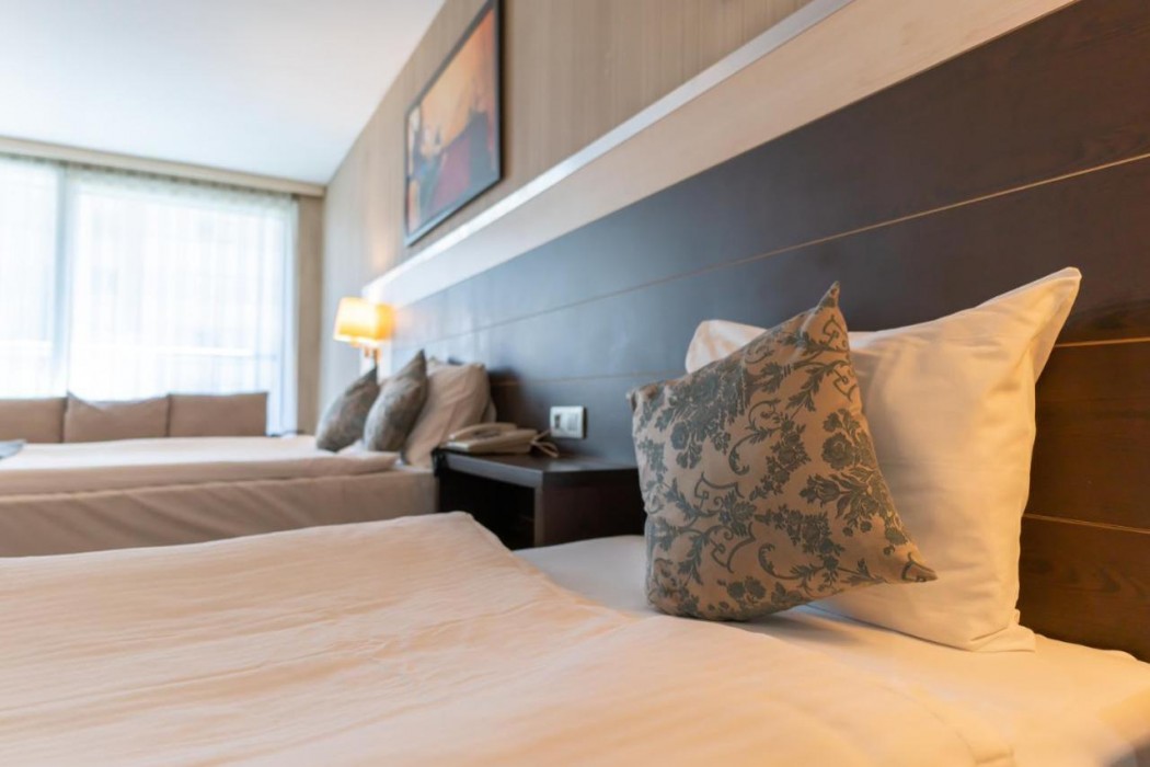 Lazz Hotel By Ketenci (Also Known As İzmir Comfort Hotel)