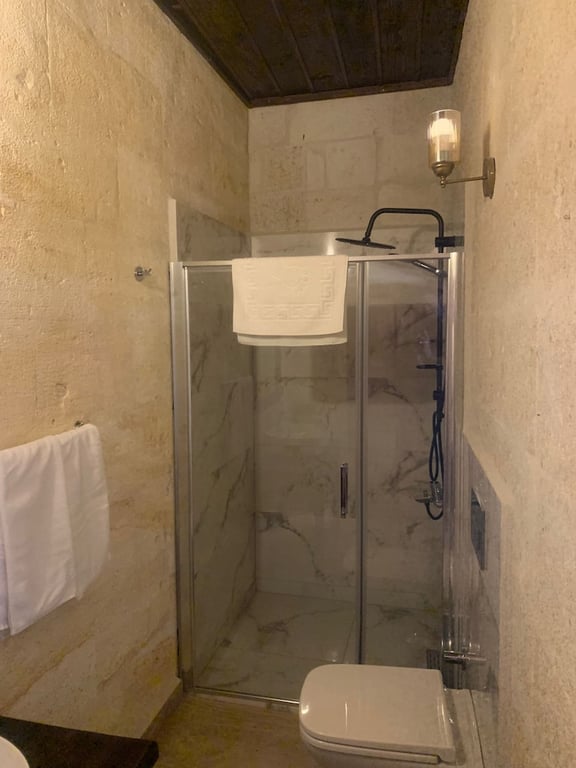 Uzay Cave Suite Hotel