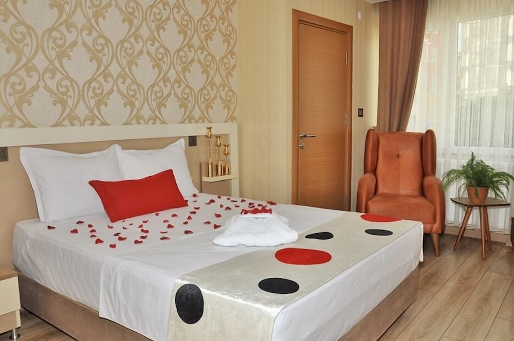 Evim Hotel