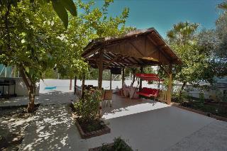 Monna Roza Maxx Apart (Formerly Maxx) (44Km Away From Antalya)