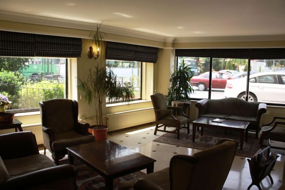 Deniz Otel