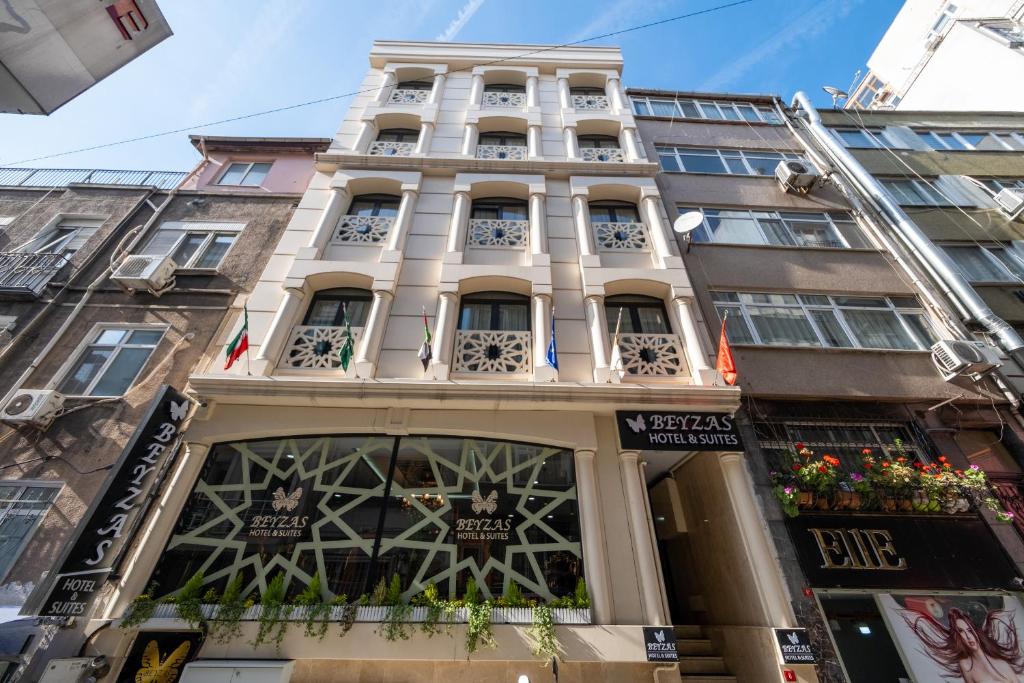 The Byzas Hotel