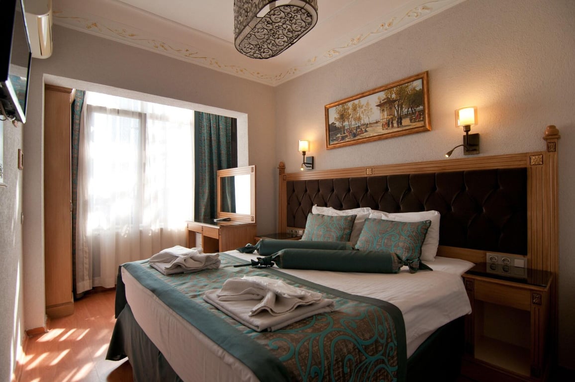 Blue Tuana Hotel