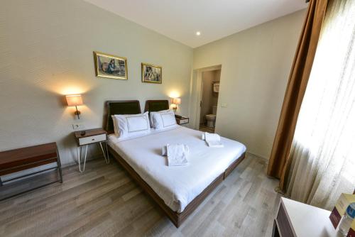 Almina Guest House