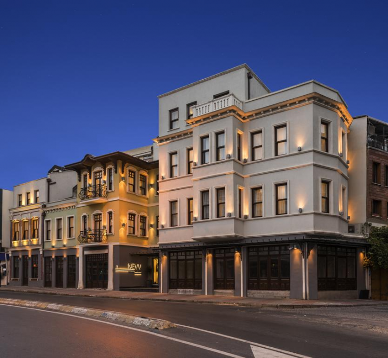New Bosphorus Hotel(also Known As Nevv Bosphorus Hotel And Suites)
