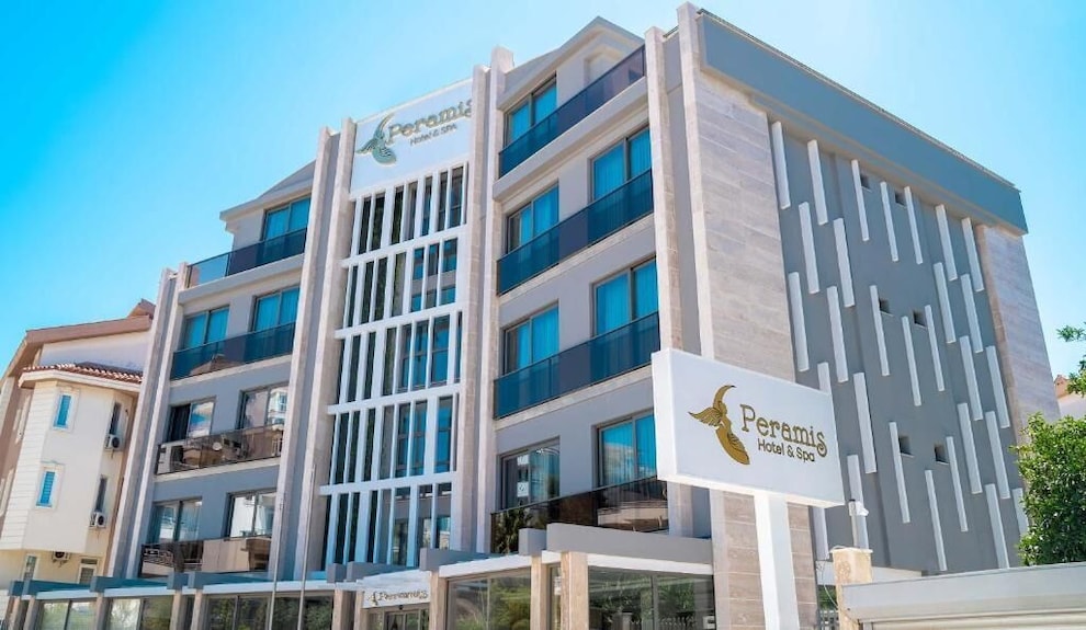 Aramis Otel (44km Away From Antalya)
