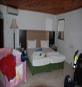 Side Altinkum Bungalow Hotel (Also Known As Altinkum Bungalows Or Altinkum Hote) (73Km Away From Antalya)