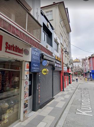 İvory Suİte (the Front Desk Is Open Daily From 10:00 Am Midnight)