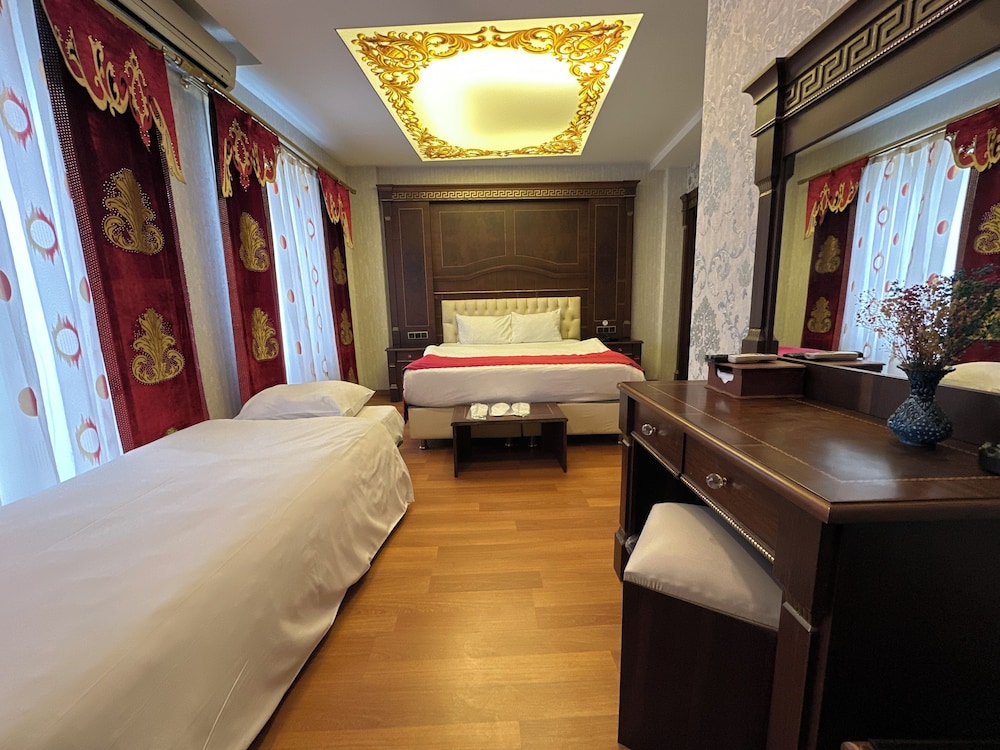 Napolyon Hotel