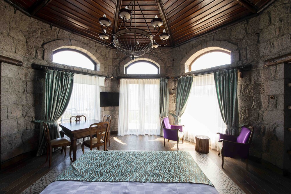 Assos Dionysos Hotel Adults Only (17 Km Away From City)