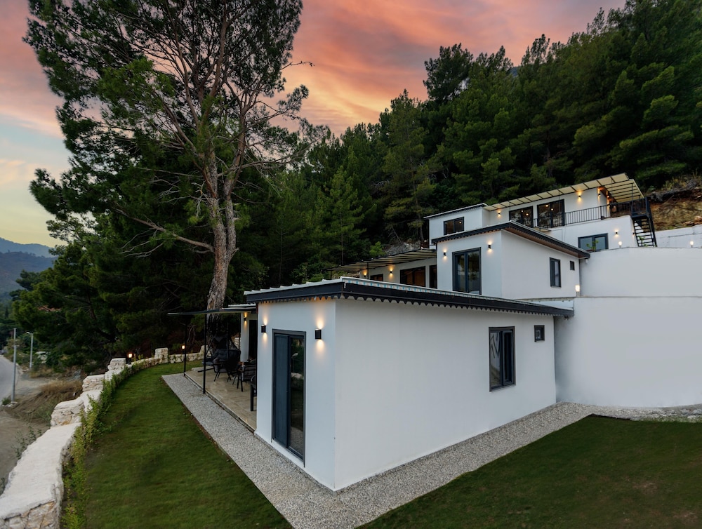 W Adrasan(Contact To Property In Advance)