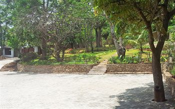 Villa 33