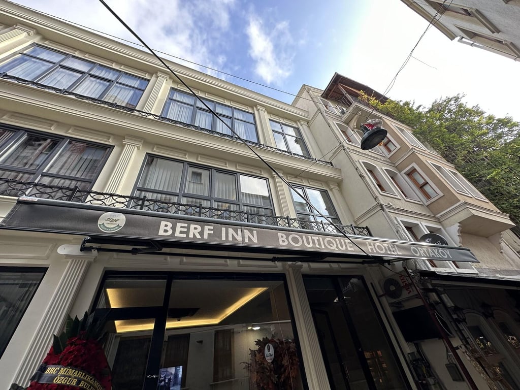 Berfinn Hotel Ortaka Y