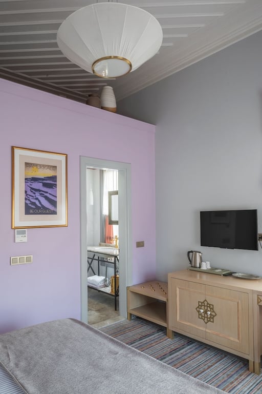 Delight Deluxe Boutique Hotel