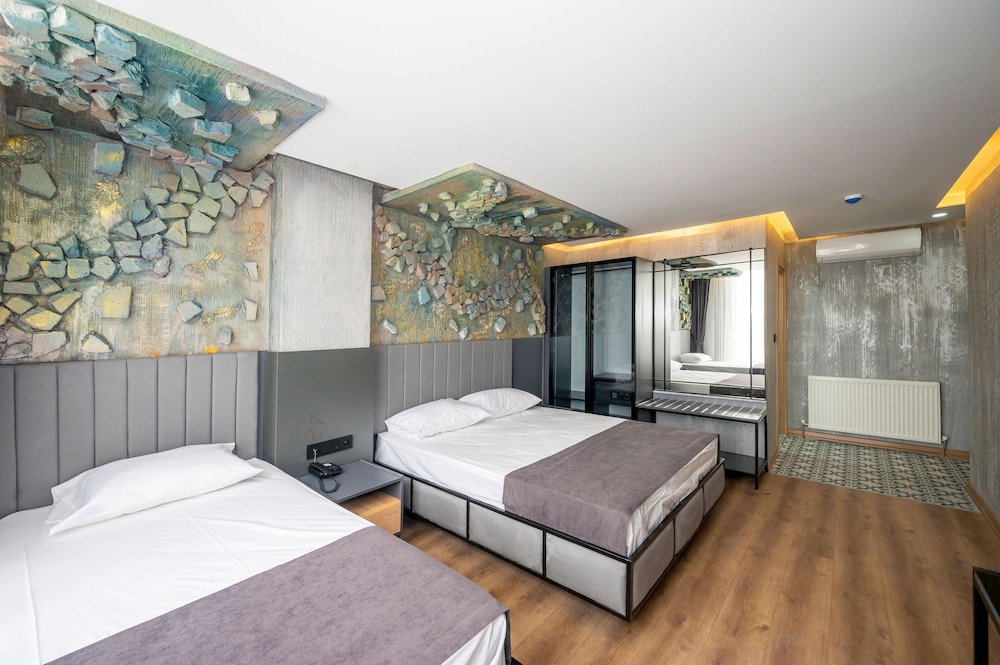 Continental Airport Hotel (40 Km Away From Istanbul)